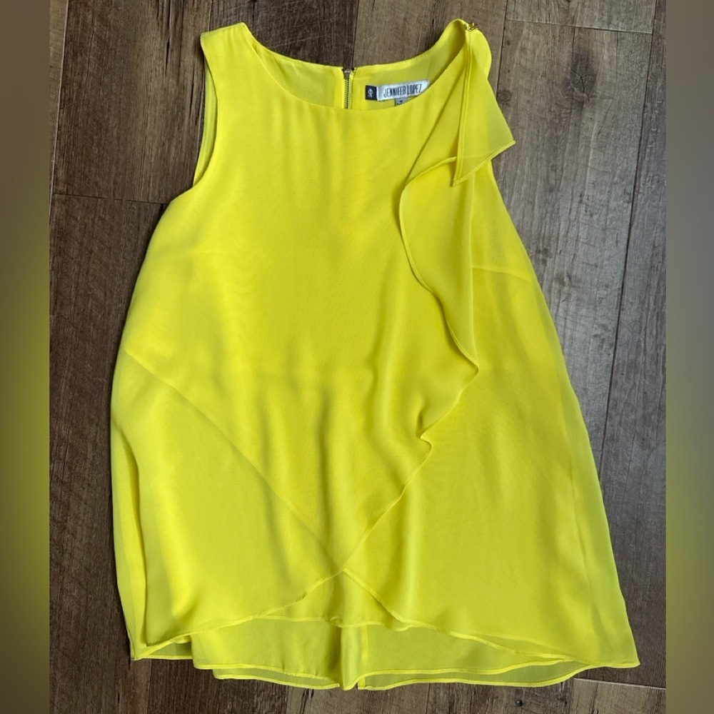 Jennifer Lopez Yellow Ruffle Blouse - Picture 3 of 9